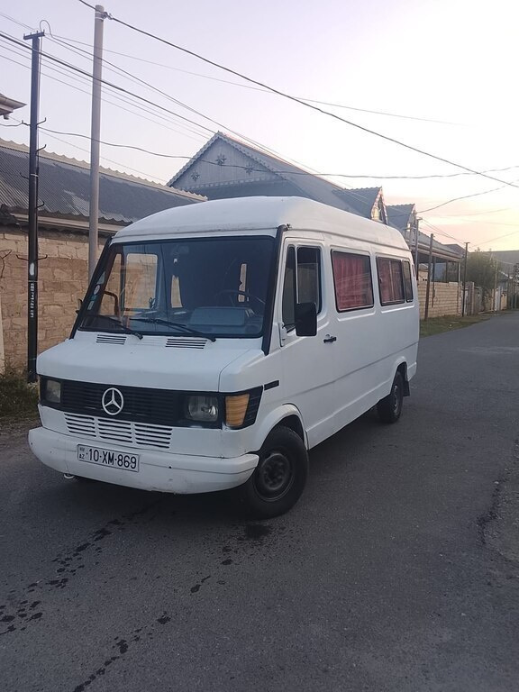 1993 Mercedes 208 D, 2.9L, 170000km - Image 8