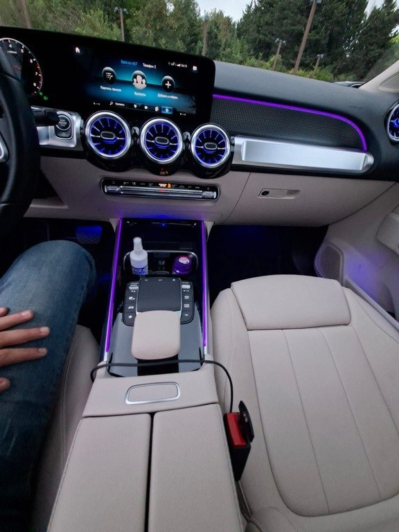 2023 Mercedes GLB 250 4MATIC, 2.0L, 63000km - Image 2