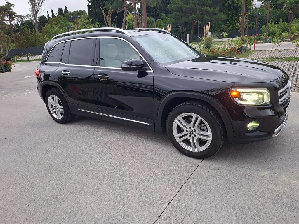 2023 Mercedes GLB 250 4MATIC, 2.0L, 63000km - Image 7