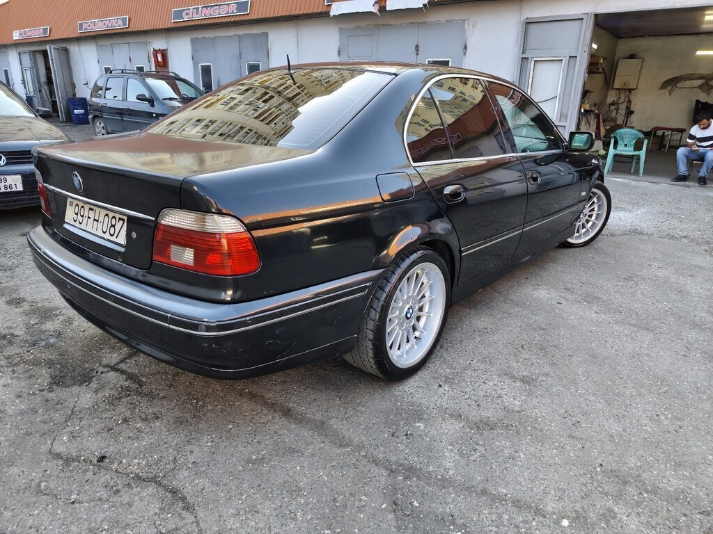 2002 BMW 525, 2.5L, 468000km - Image 16