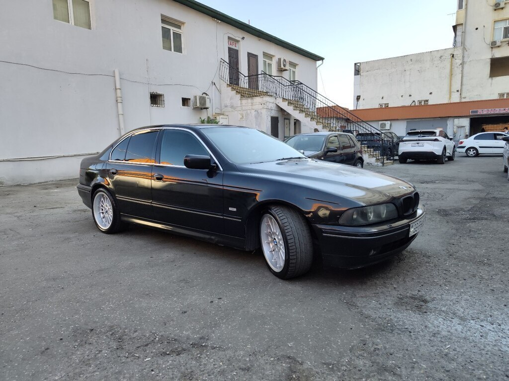 2002 BMW 525, 2.5L, 468000km - Image 18