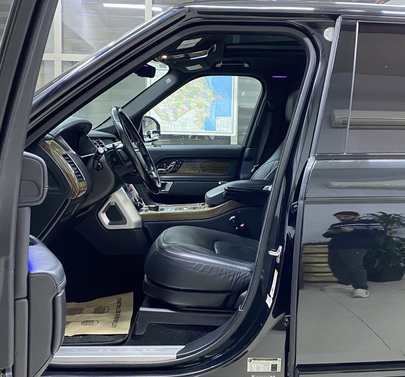 2018 Land Rover Range Rover, 3.0L, 187000km - Image 13