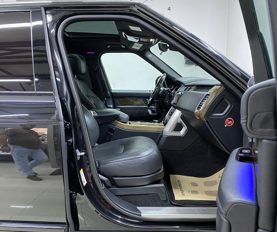 2018 Land Rover Range Rover, 3.0L, 187000km - Image 14