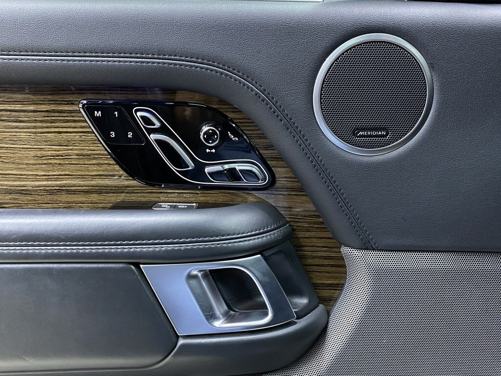 2018 Land Rover Range Rover, 3.0L, 187000km - Image 19
