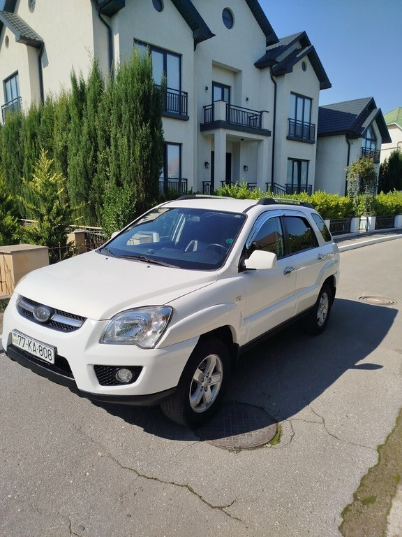 2008 Kia Sportage, 2.0L, 180000km - Image 9