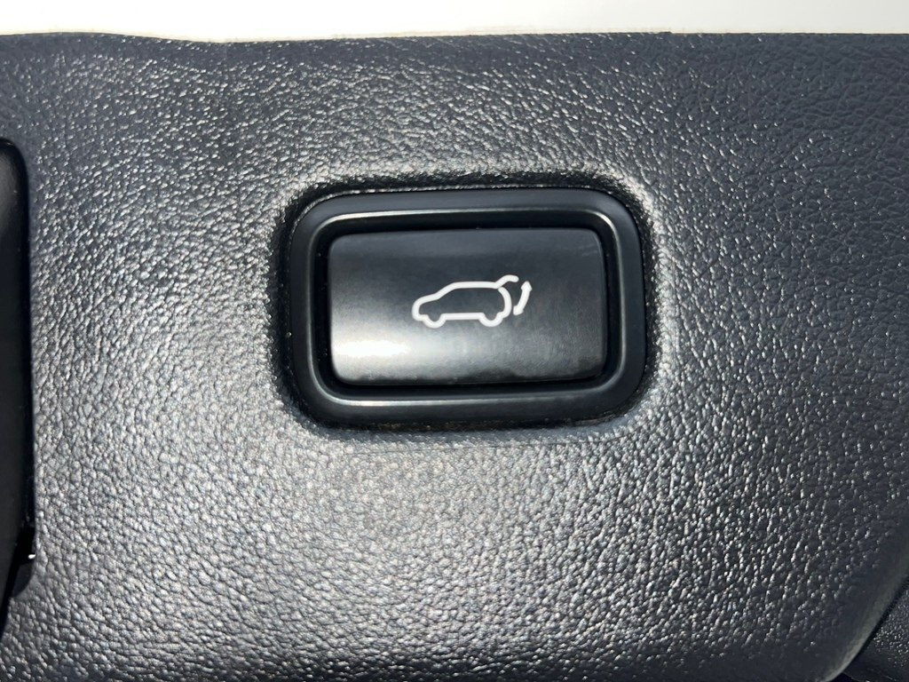 2016 Kia Sorento, 2.0L, 198045km - Image 13
