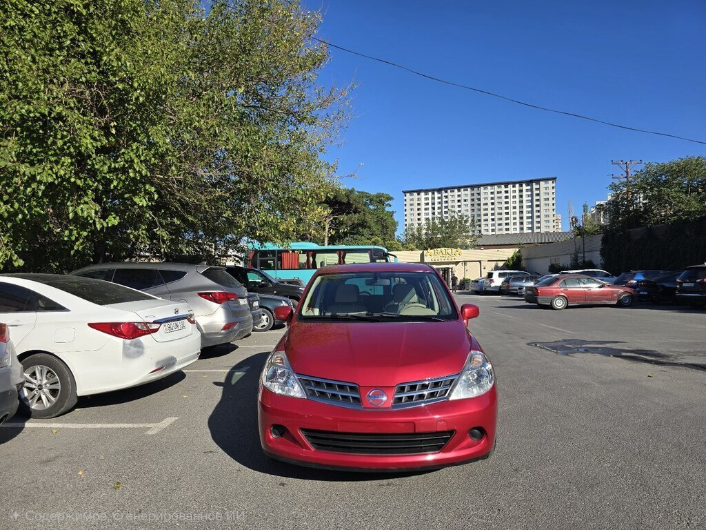 2011 Nissan Tiida, 1.5L, 122700km - Image 2