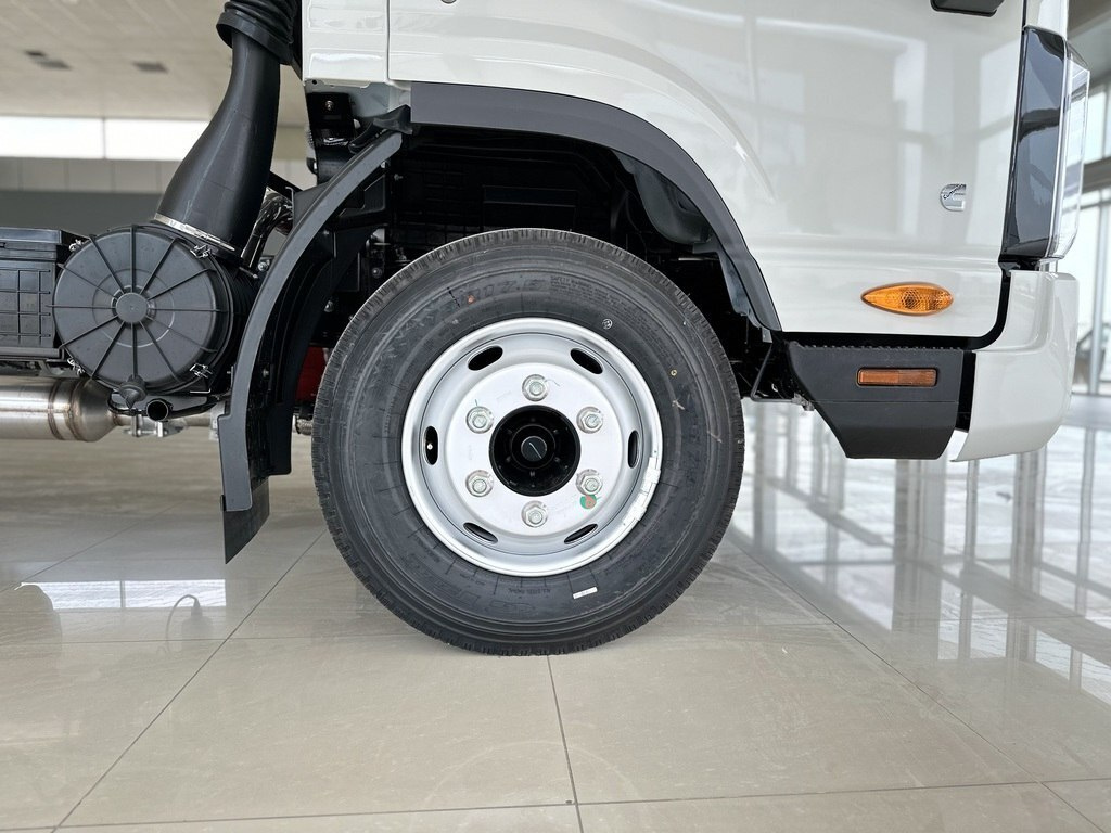 2026 JAC LE79Z, 3.8L, 0km - Image 20
