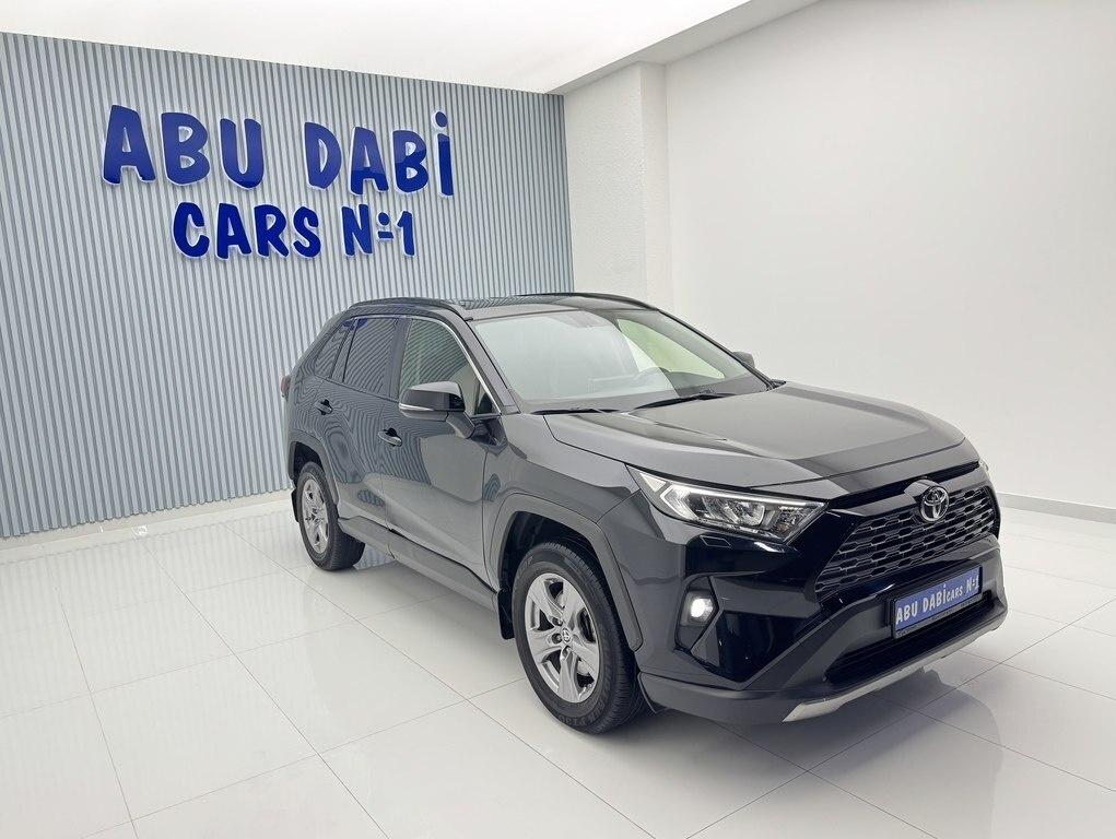 2022 Toyota RAV4, 2.0L, 90800km - Image 3
