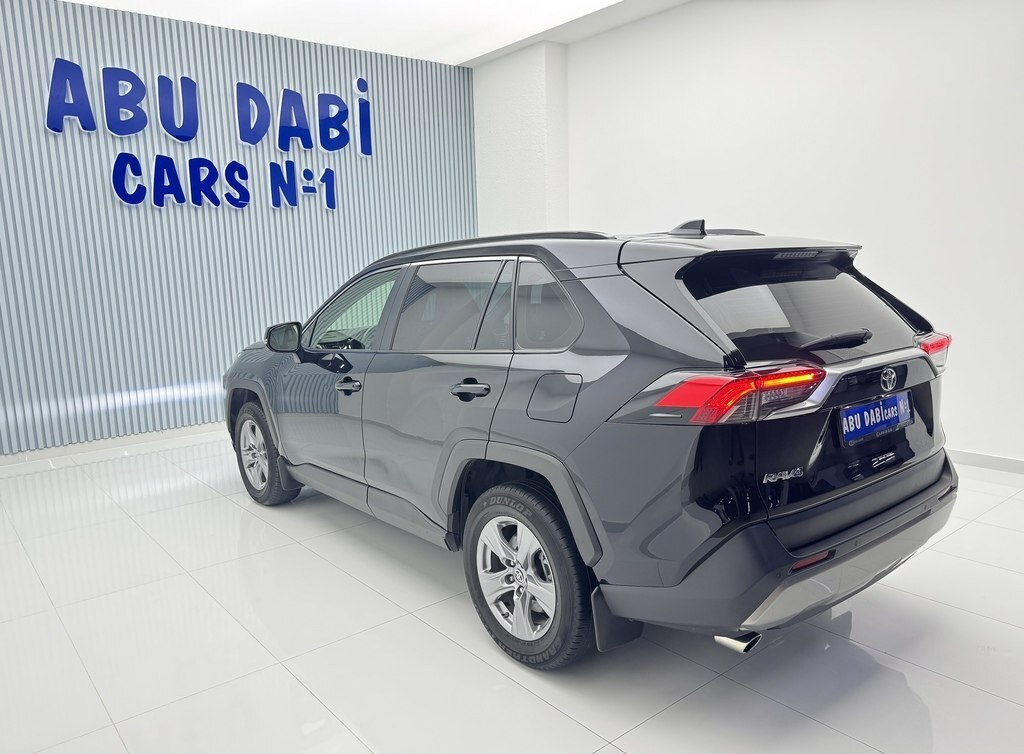 2022 Toyota RAV4, 2.0L, 90800km - Image 5