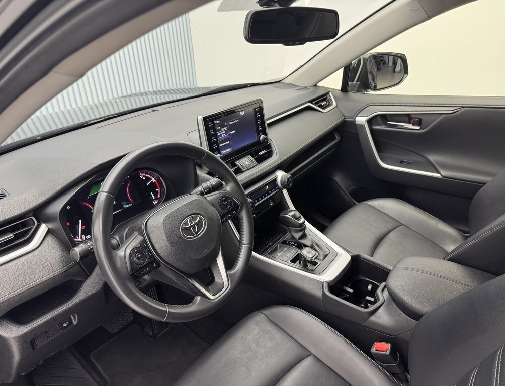 2022 Toyota RAV4, 2.0L, 90800km - Image 8