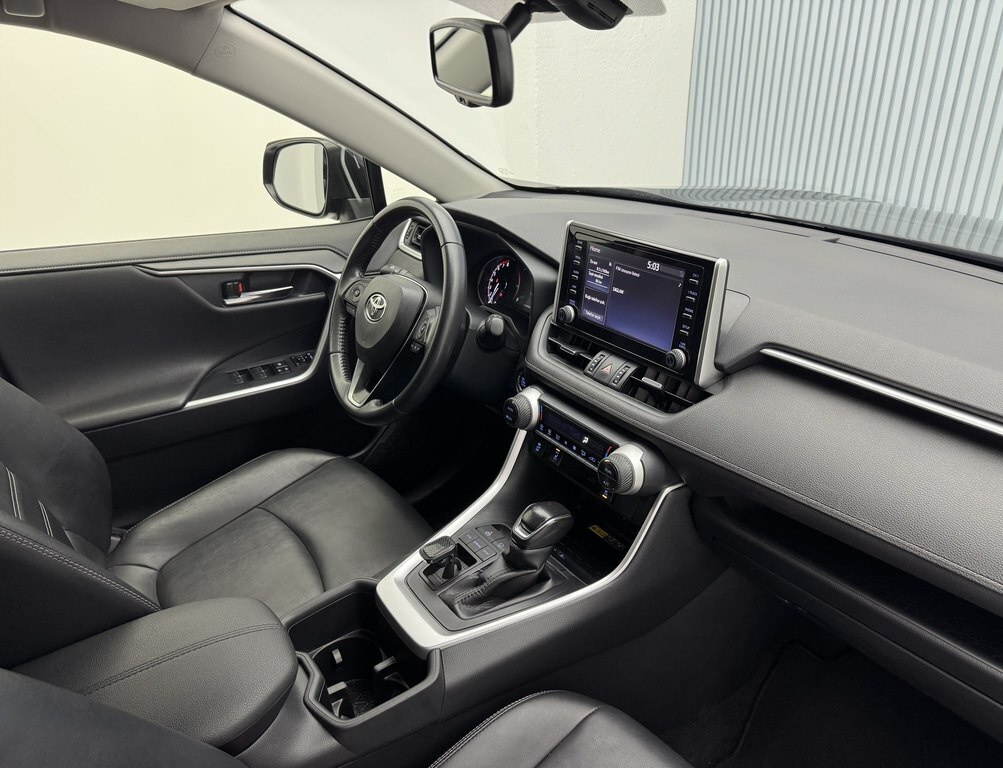 2022 Toyota RAV4, 2.0L, 90800km - Image 9