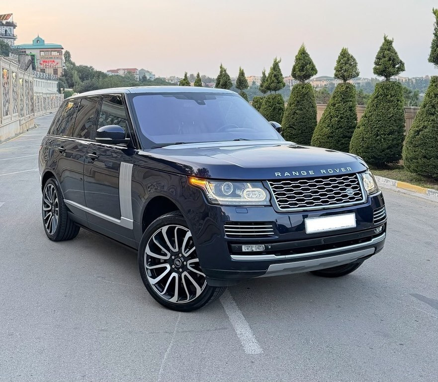 2014 Land Rover Range Rover, 3.0L, 196150km - Image 1