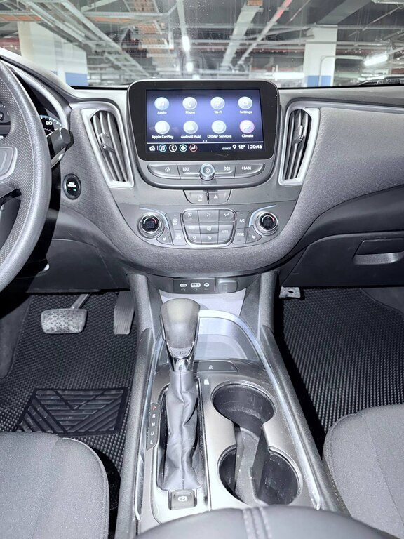 2023 Chevrolet Malibu, 1.5L, 108000km - Image 9