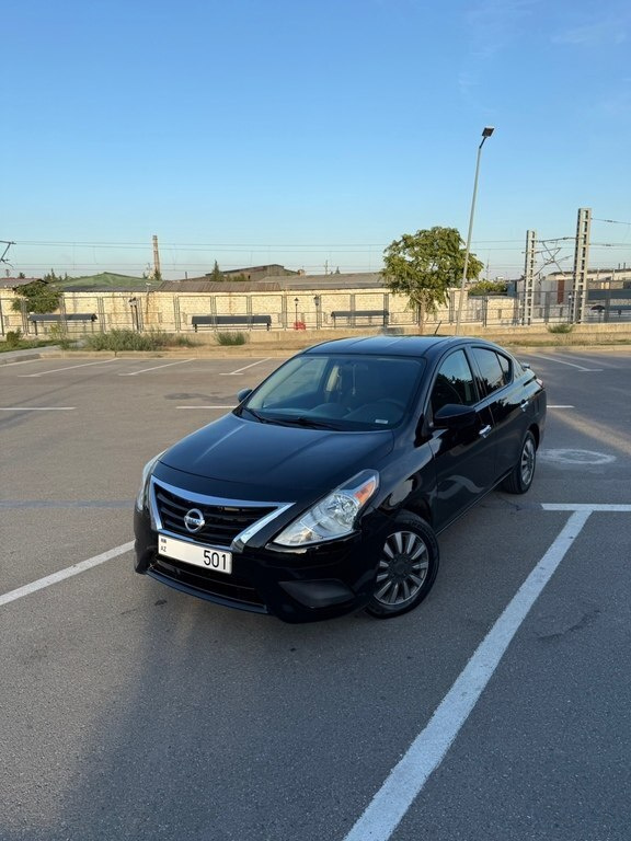 2018 Nissan Versa, 1.6L, 140000km - Image 1