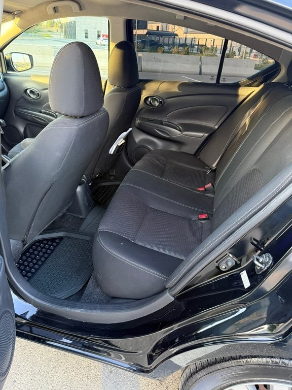 2018 Nissan Versa, 1.6L, 140000km - Image 12