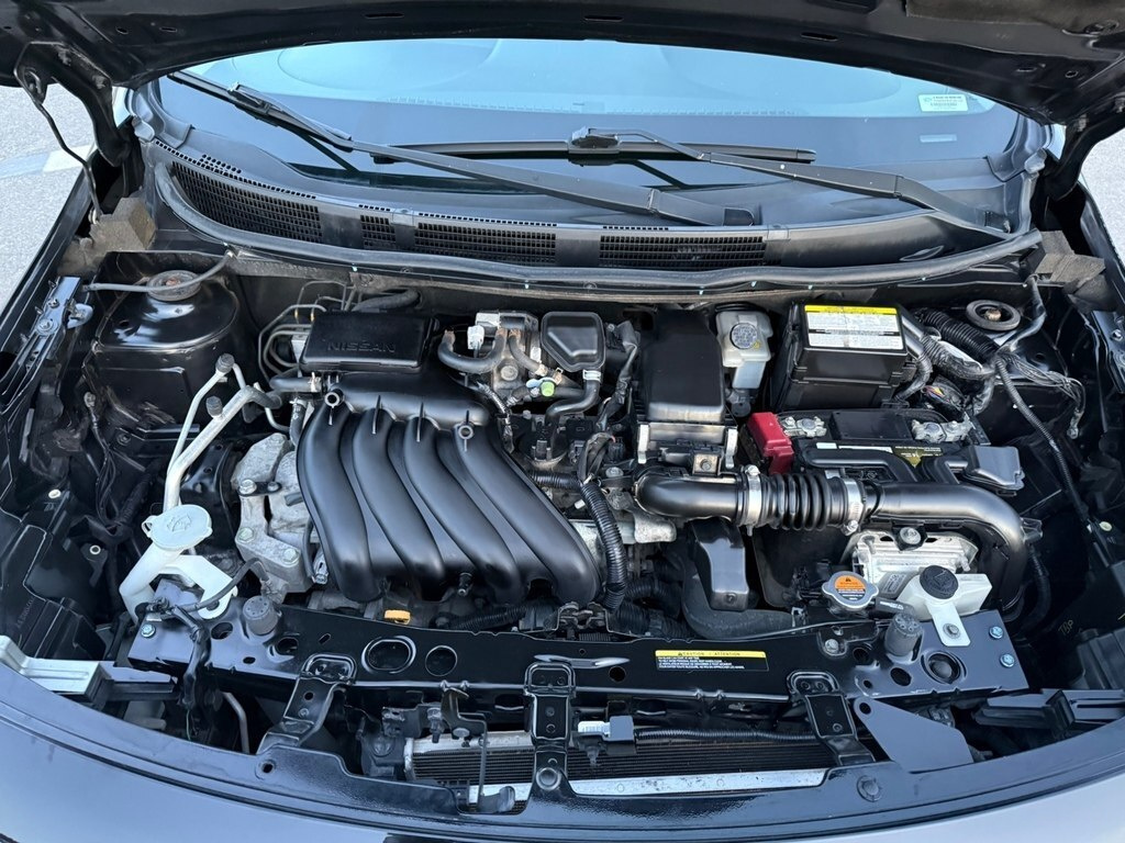 2018 Nissan Versa, 1.6L, 140000km - Image 14