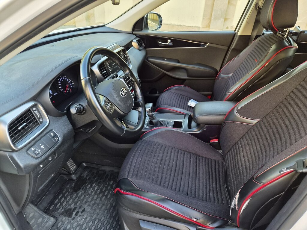 2019 Kia Sorento, 2.4L, 145263km - Image 8