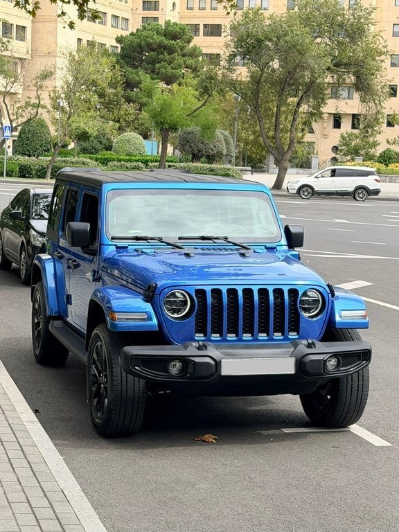 2022 Jeep Wrangler, 2.0L, 79800km - Image 1