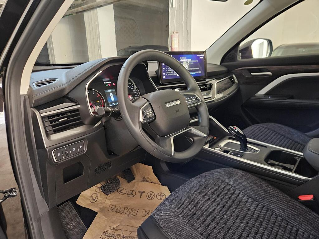 2025 Haval H6, 1.5L, 9100km - Image 6