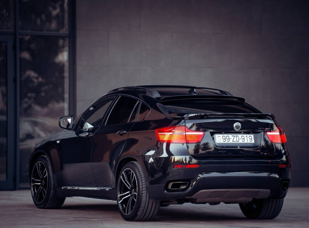 2012 BMW X6, 3.0L, 112000km - Image 8