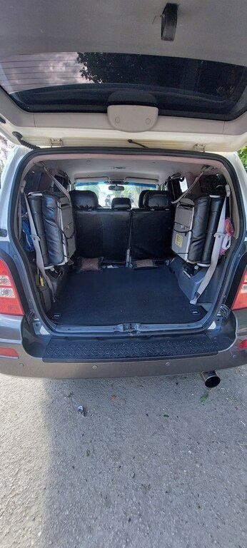 2006 Hyundai Terracan, 2.9L, 320000km - Image 5