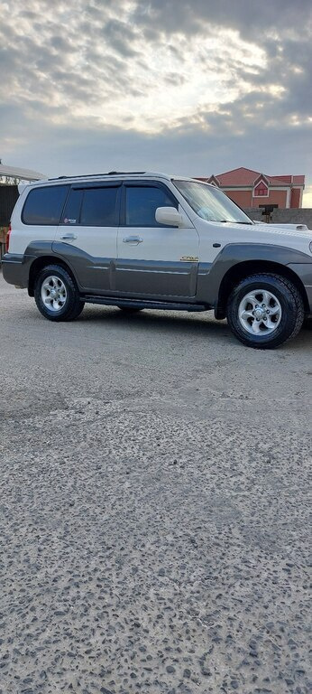 2006 Hyundai Terracan, 2.9L, 320000km - Image 8