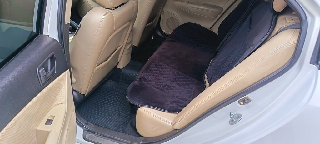 2008 Hyundai Sonata, 2.4L, 278000km - Image 9