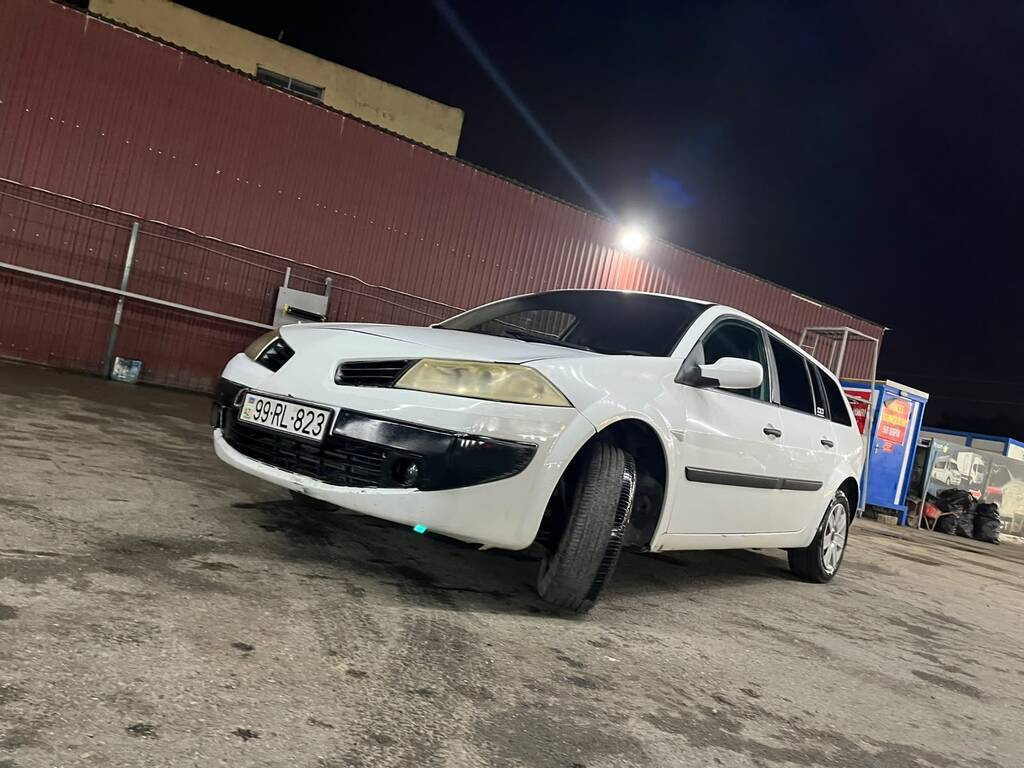 2008 Renault Megane, 1.5L, 480000km - Image 11