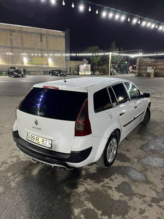 2008 Renault Megane, 1.5L, 480000km - Image 13