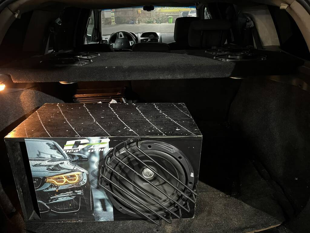 2008 Renault Megane, 1.5L, 480000km - Image 18