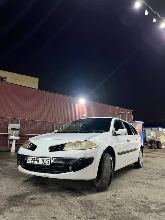 2008 Renault Megane, 1.5L, 480000km - Image 6