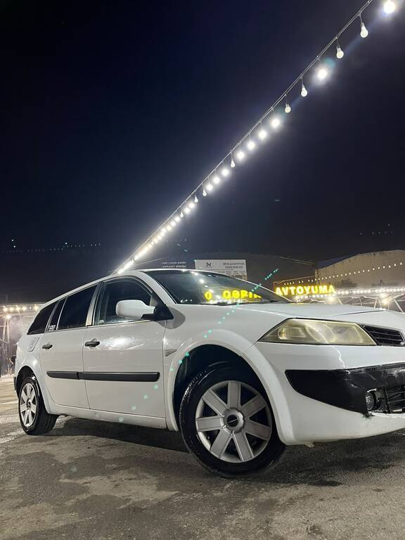 2008 Renault Megane, 1.5L, 480000km - Image 8