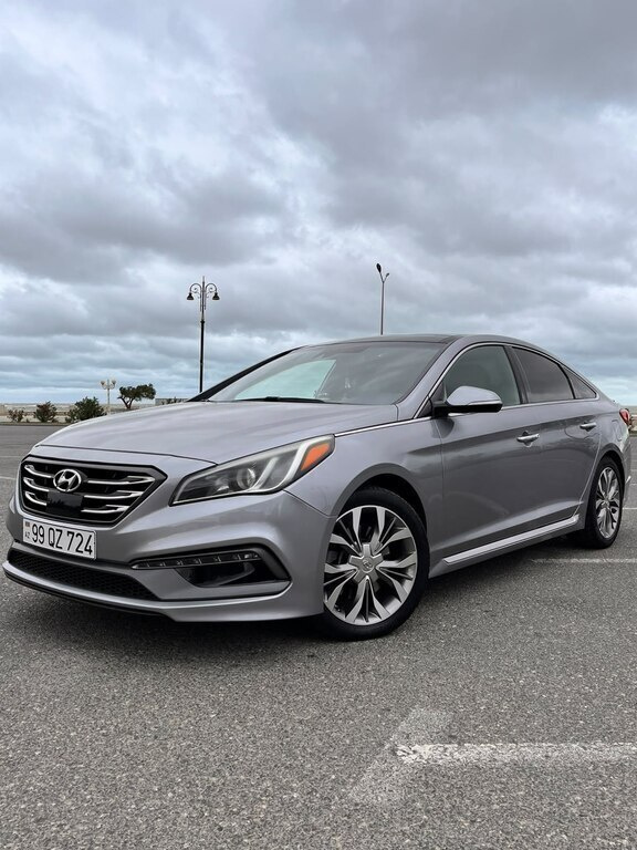 2017 Hyundai Sonata, 2.0L, 105000km - Image 1
