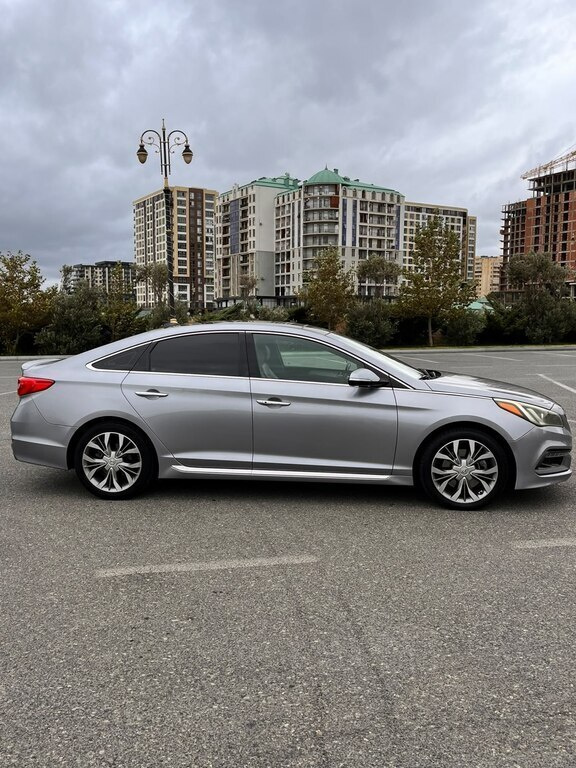 2017 Hyundai Sonata, 2.0L, 105000km - Image 7