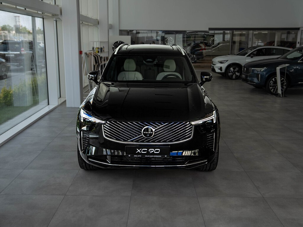 2026 Volvo XC90, 2.0L, 0km - Image 4