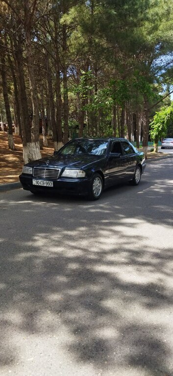 1998 Mercedes C 180, 1.8L, 469954km - Image 1