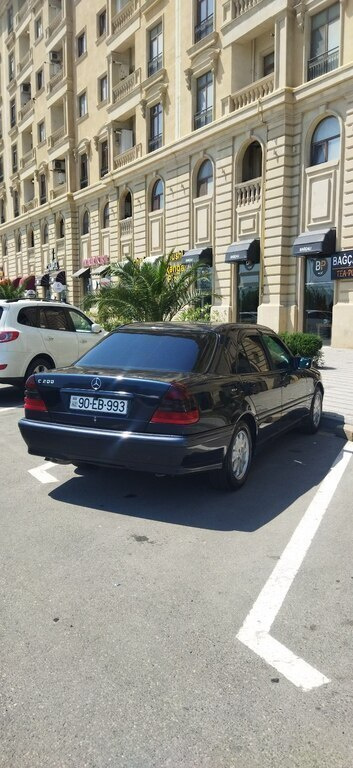 1998 Mercedes C 180, 1.8L, 469954km - Image 2