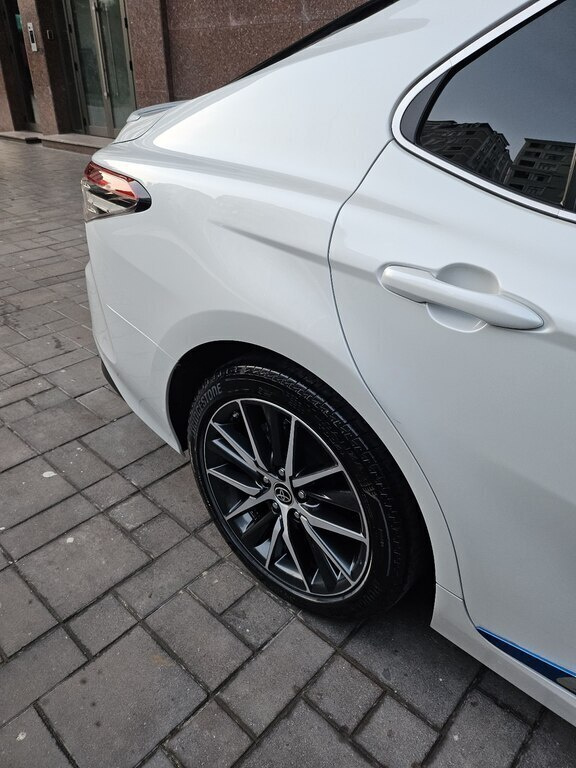 2023 Toyota Camry, 2.5L, 40200km - Image 14