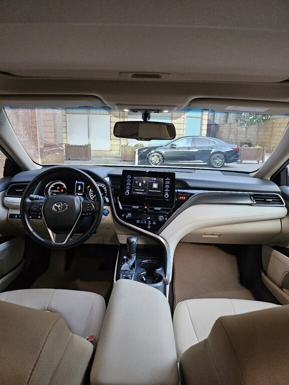 2023 Toyota Camry, 2.5L, 40200km - Image 15