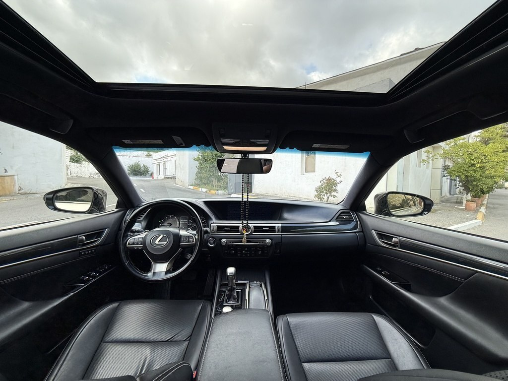 2016 Lexus GS 200t, 2.0L, 138000km - Image 11