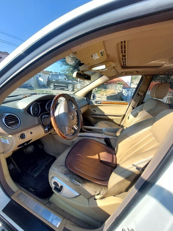 2006 Mercedes ML 350 4MATIC, 3.5L, 224500km - Image 5