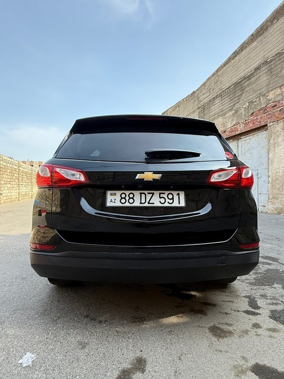 2019 Chevrolet Equinox, 1.5L, 144000km - Image 5