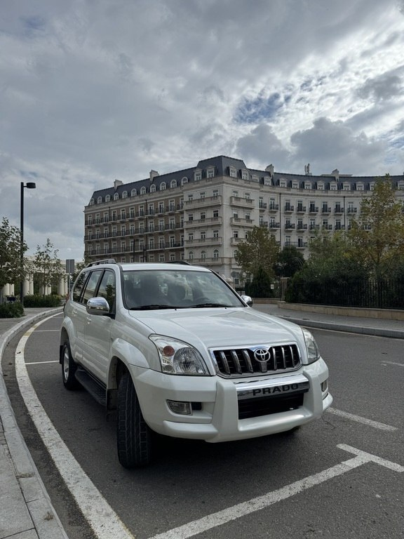 2008 Toyota Land Cruiser Prado, 2.7L, 305000km - Image 4