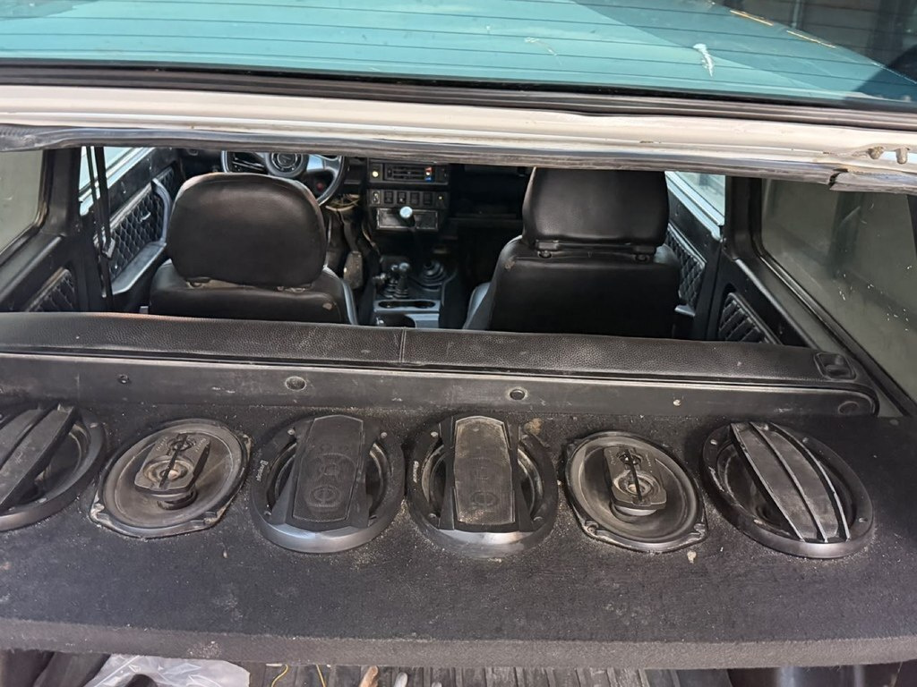 2012 LADA (VAZ) Niva, 1.7L, 210000km - Image 8