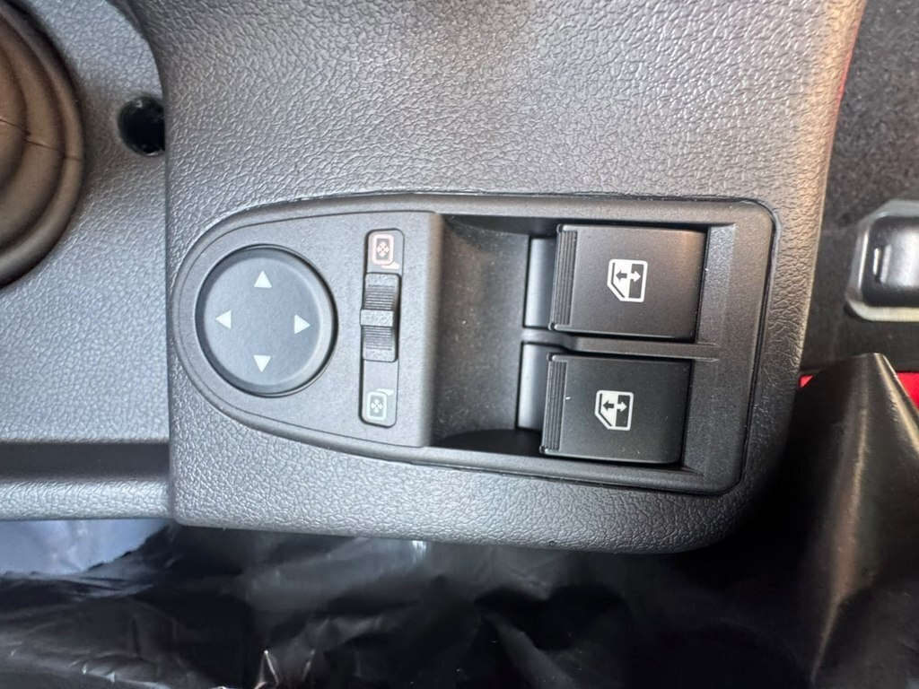 2026 LADA (VAZ) Niva, 1.7L, 0km - Image 7