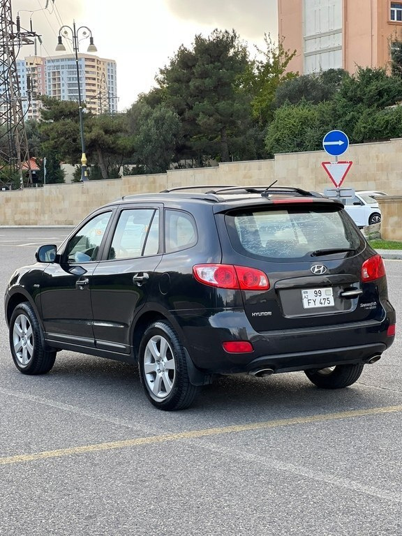 2008 Hyundai Santa Fe, 2.7L, 332000km - Image 6