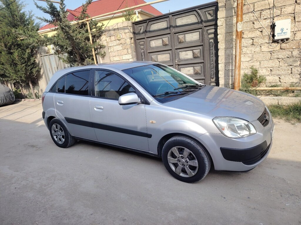 2006 Kia Rio, 1.5L, 312084km - Image 2