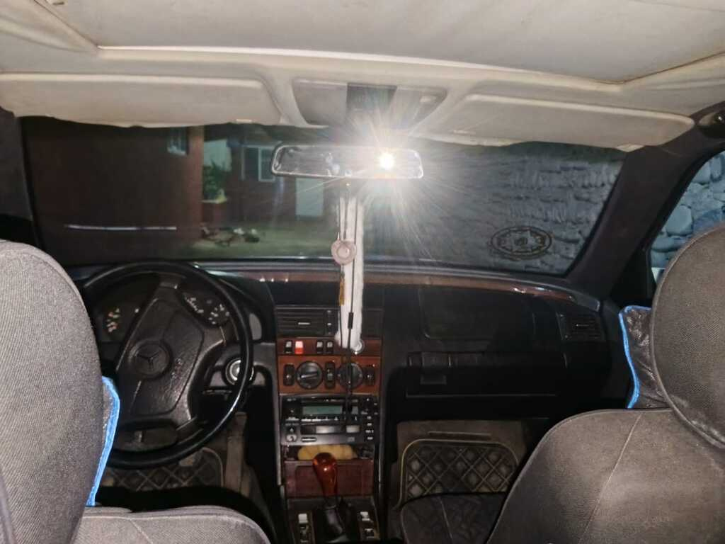 1994 Mercedes C 180, 1.8L, 500000km - Image 6