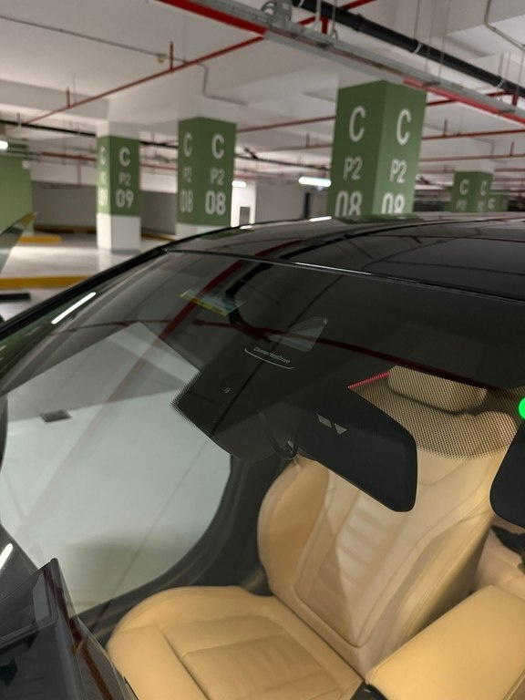 2022 BMW i4, 0.0L, 55000km - Image 21